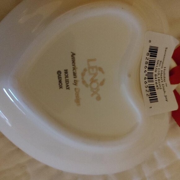 Lenox Holiday Sentiment Heart Dish ~ Joy ~ 4" - Picture 4 of 6